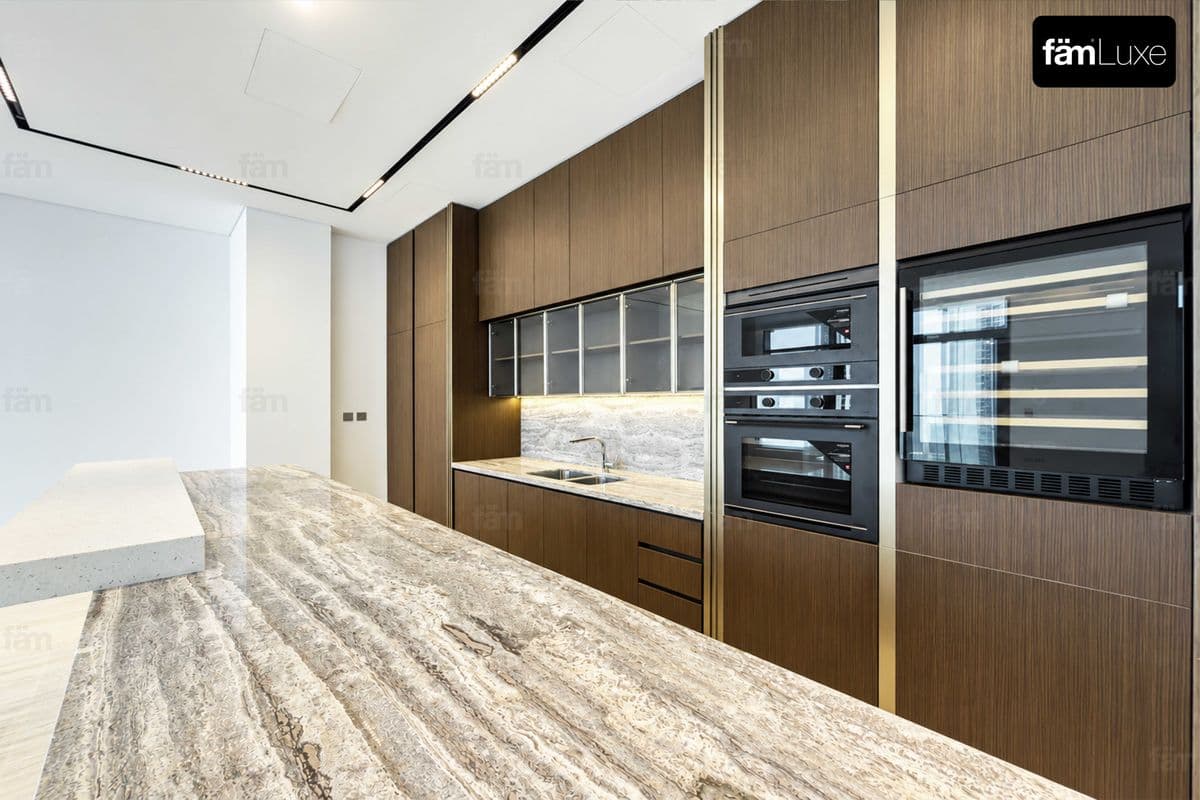 4 bedroom penthouse in Exquisite Living, photograph 4 of 20