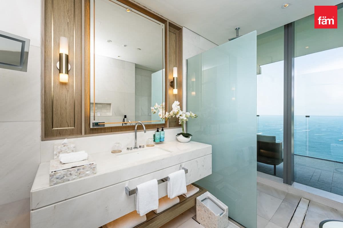 3 bedroom apartment in FIVE LUXE JBR, photograph 9 of 20