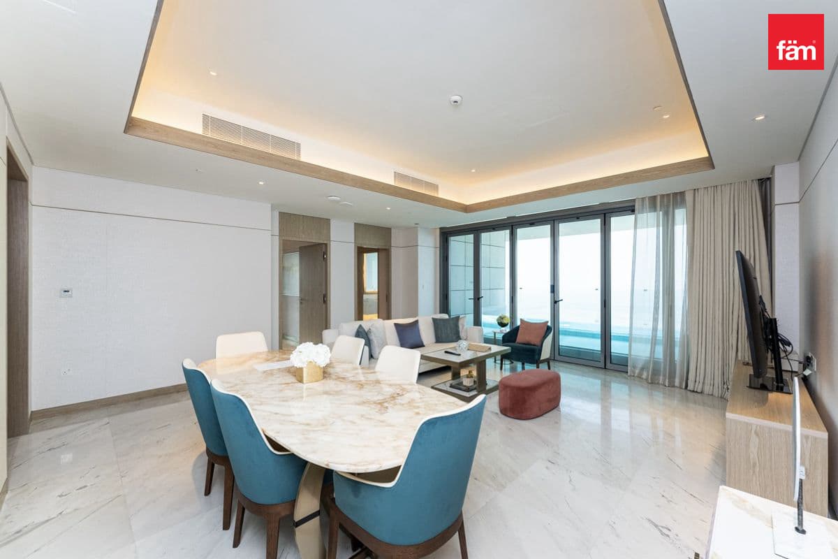 3 bedroom apartment in FIVE LUXE JBR, photograph 5 of 20