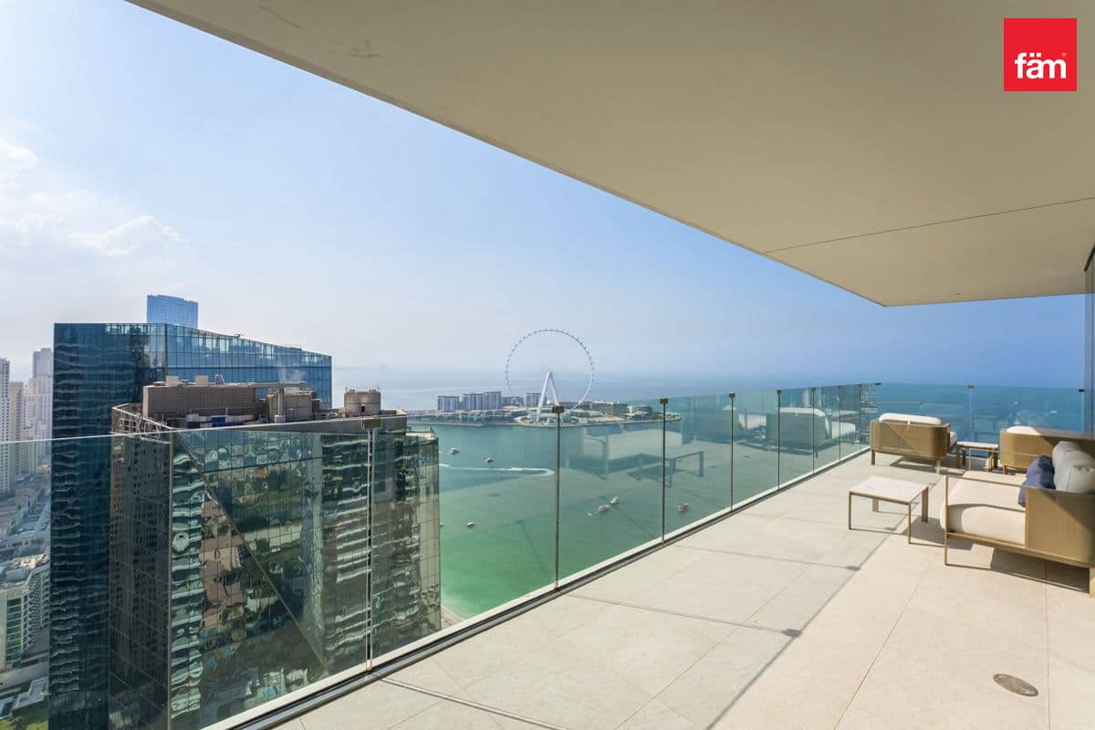 3 bedroom apartment in FIVE LUXE JBR, photograph 4 of 20