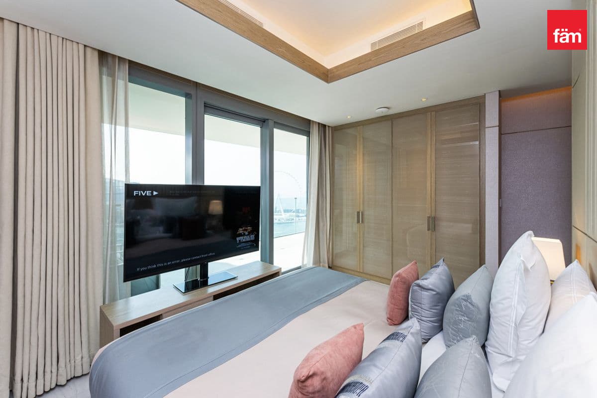 3 bedroom apartment in FIVE LUXE JBR, photograph 13 of 20