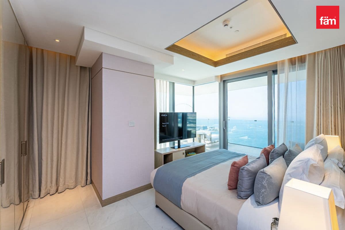 3 bedroom apartment in FIVE LUXE JBR, photograph 12 of 20