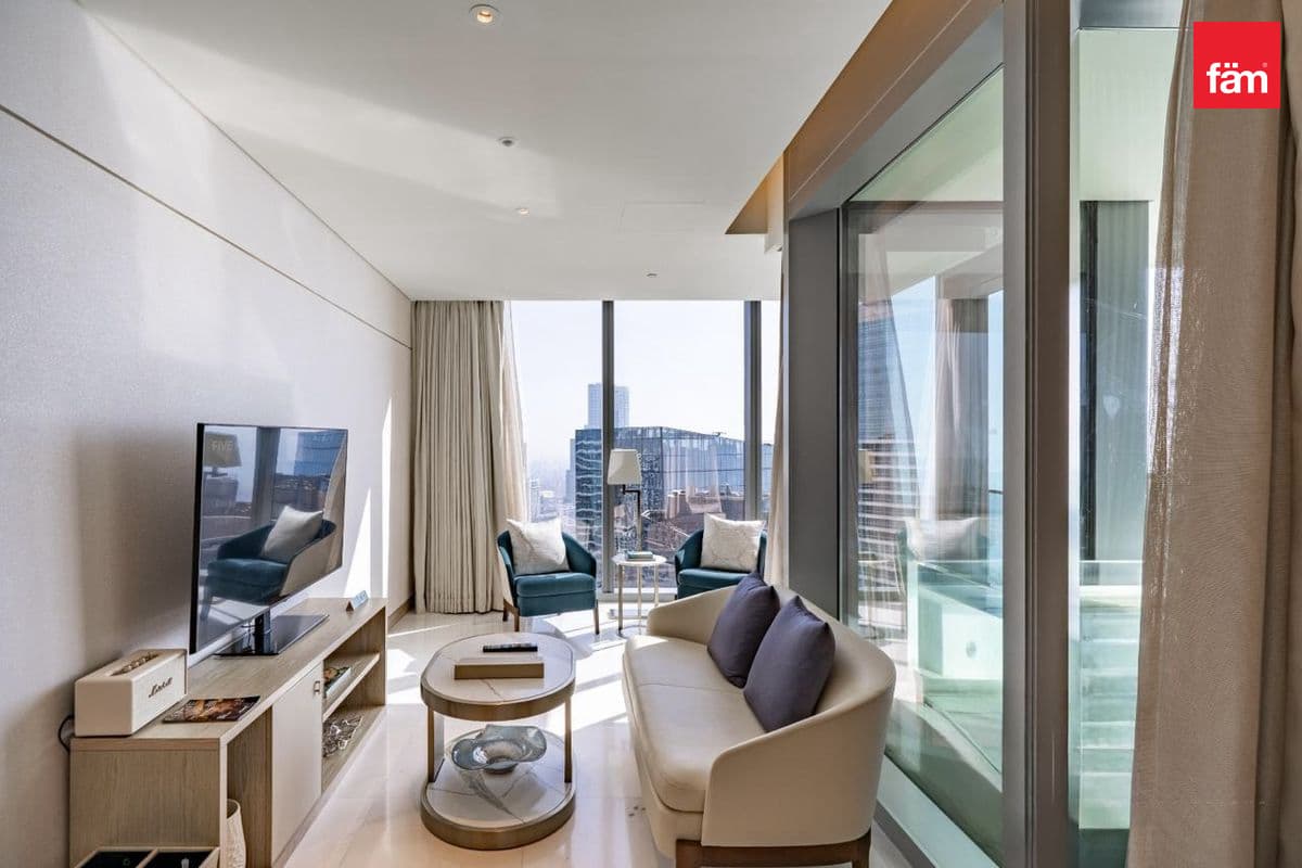 1 bedroom apartment in FIVE LUXE JBR, photograph 5 of 14