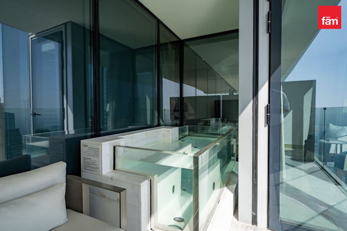 1 bedroom apartment in FIVE LUXE JBR, photograph 4 of 14