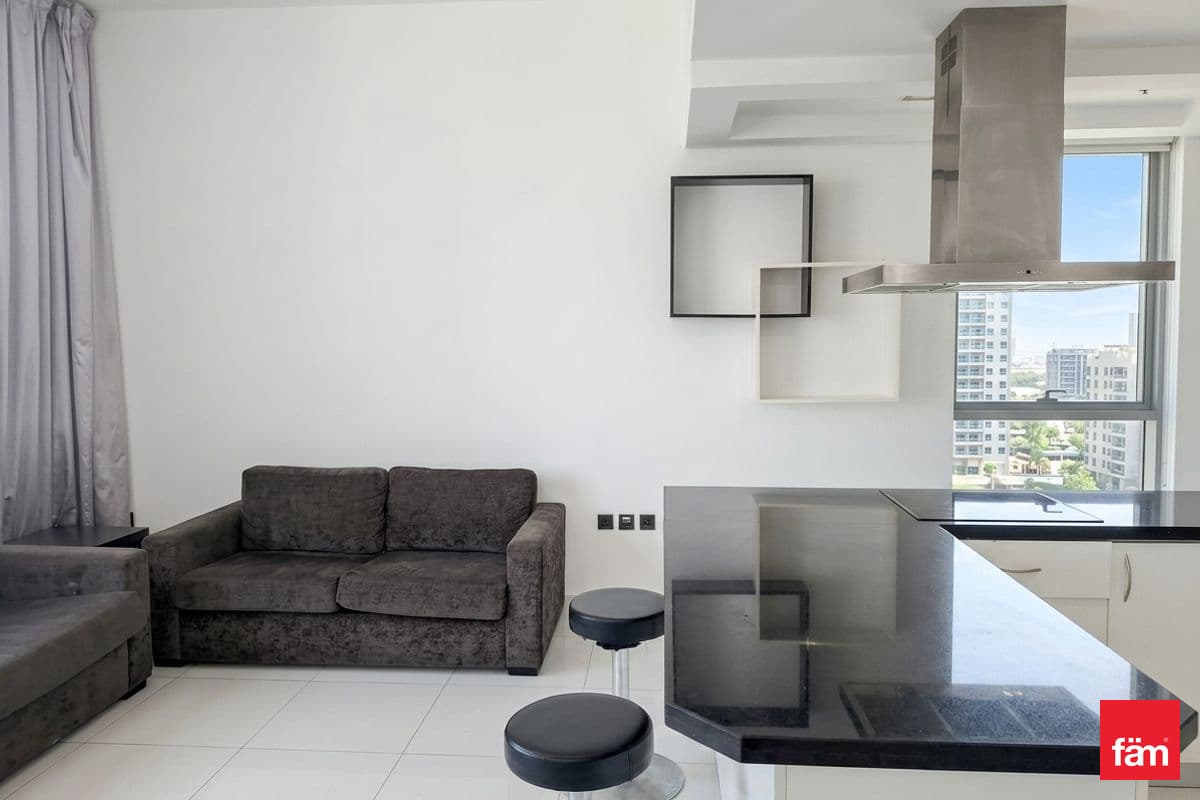 2 bedroom apartment in Giovanni Boutique Suites - Dubai Sports City, photograph 4 of 11