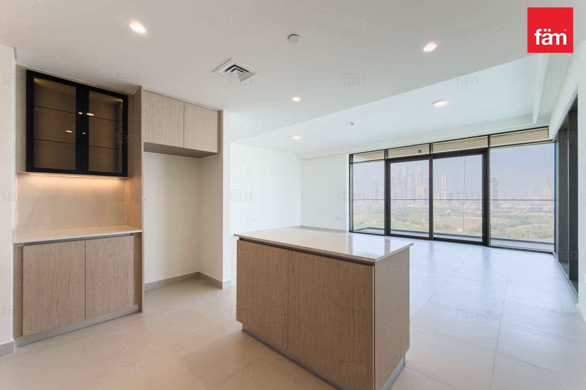 3 bedroom apartment in Golf Heights, photograph 9 of 20