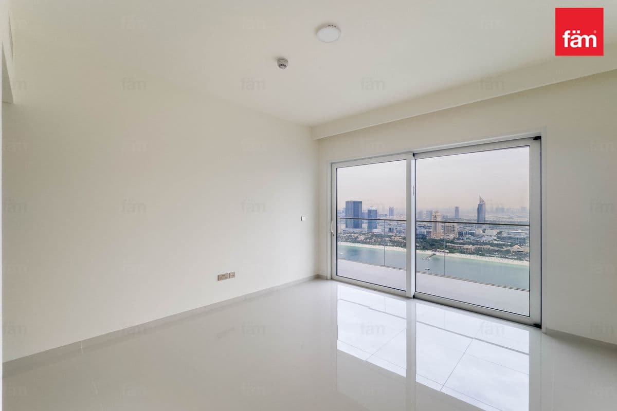 2 bedroom apartment in Grand Bleu Tower 1, photograph 10 of 20