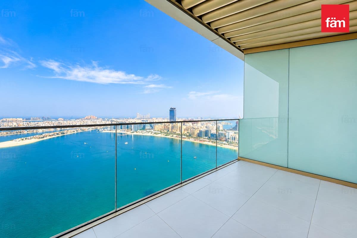 3 bedroom apartment in Grand Bleu Tower 1, photograph 18 of 20