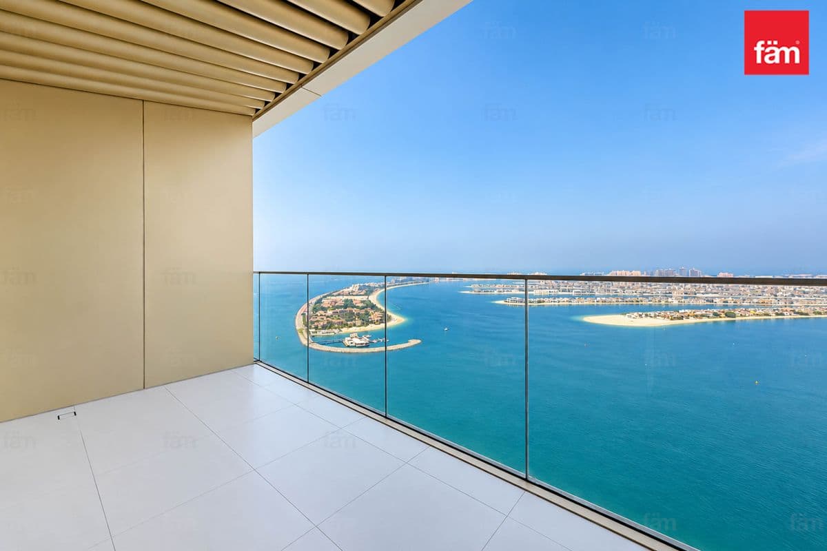 3 bedroom apartment in Grand Bleu Tower 1, photograph 13 of 20