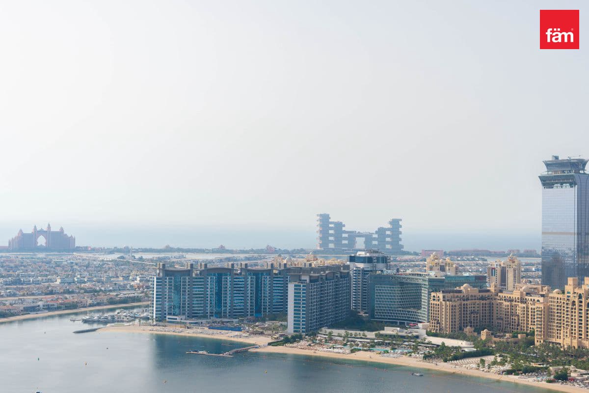 3 bedroom apartment in Grand Bleu Tower 1, photograph 15 of 20