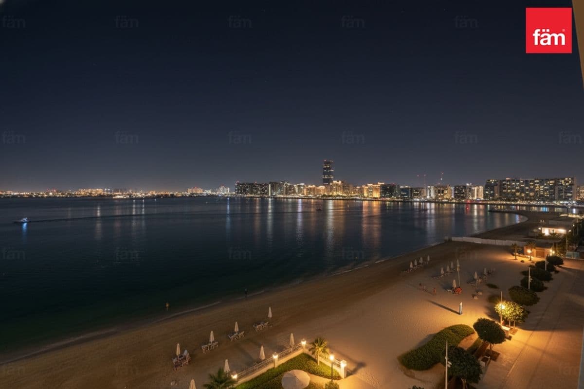 2 bedroom apartment in Grand Bleu Tower 2, photograph 11 of 18