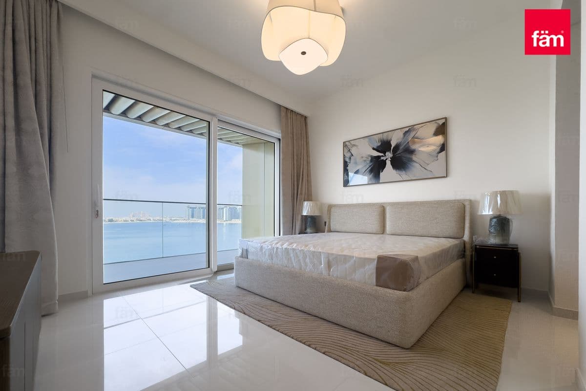 2 bedroom apartment in Grand Bleu Tower 2, photograph 5 of 18