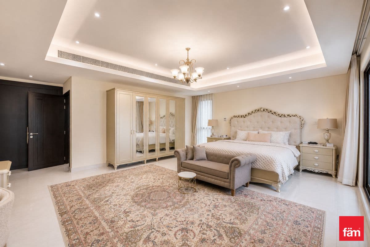 4 bedroom villa in Grand Views, photograph 16 of 20