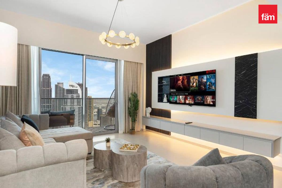 2 bedroom apartment in Grande, photograph 1 of 15