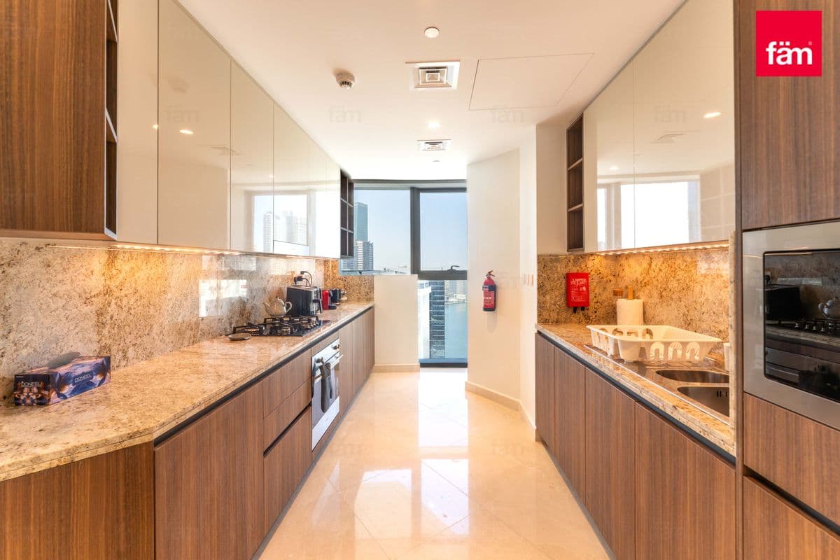 2 bedroom apartment in Imperial Avenue, photograph 14 of 20