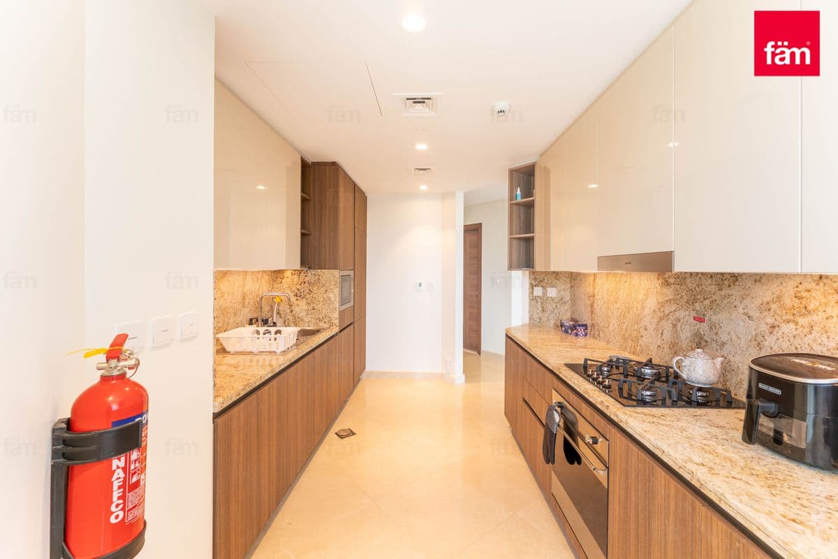 2 bedroom apartment in Imperial Avenue, photograph 15 of 20