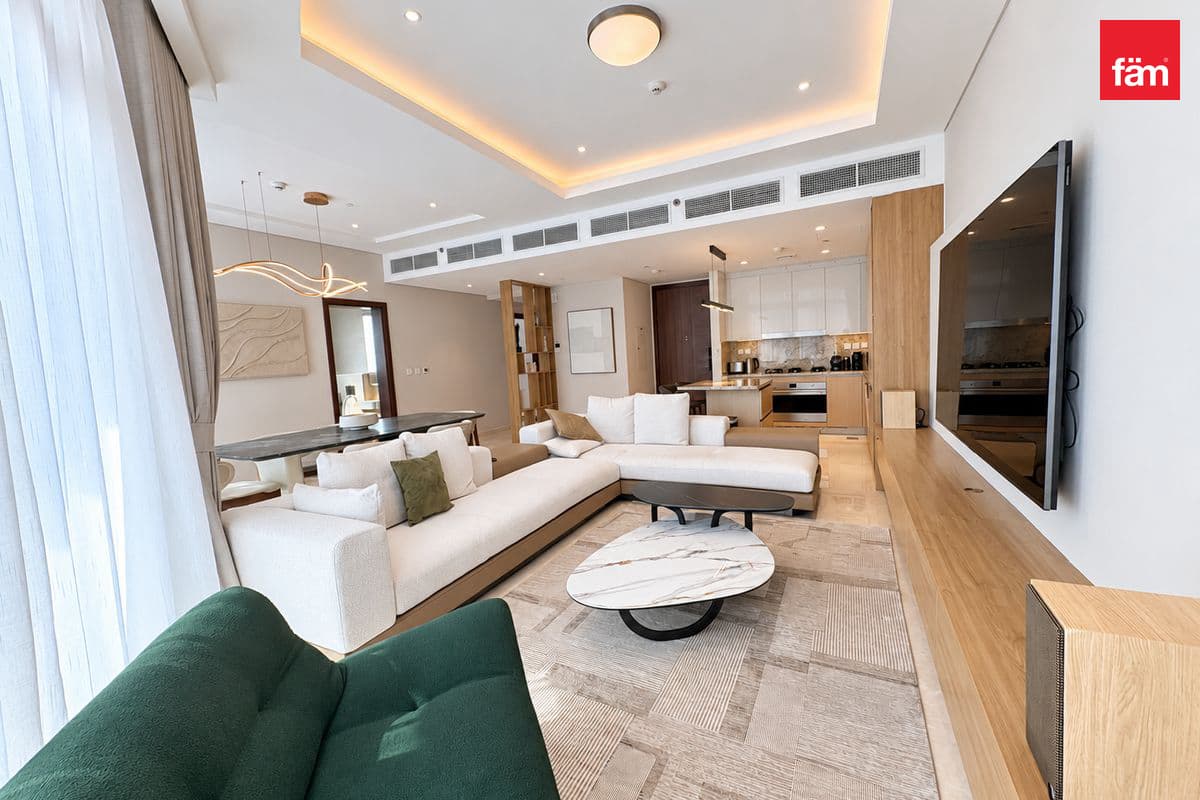 3 bedroom apartment in Imperial Avenue, photograph 4 of 20