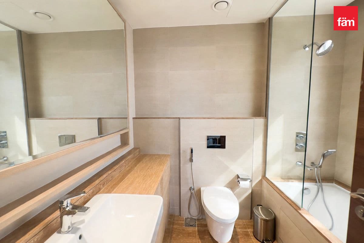 3 bedroom apartment in Imperial Avenue, photograph 15 of 20