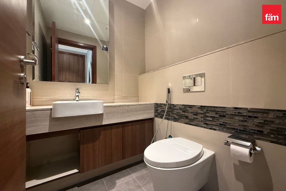 3 bedroom apartment in Imperial Avenue, photograph 15 of 20