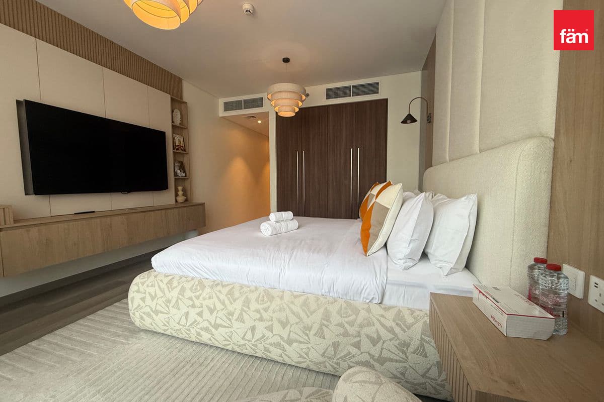 3 bedroom apartment in Imperial Avenue, photograph 7 of 20