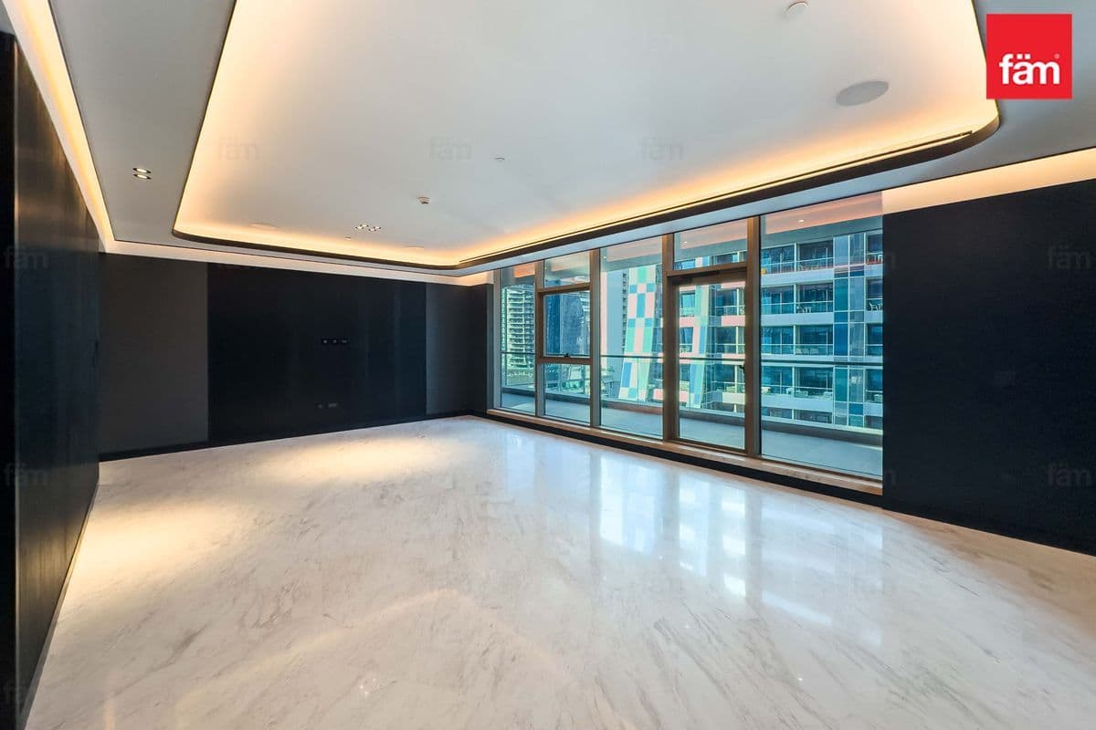 4 bedroom apartment in J One (Da Vinci Tower B), photograph 5 of 14