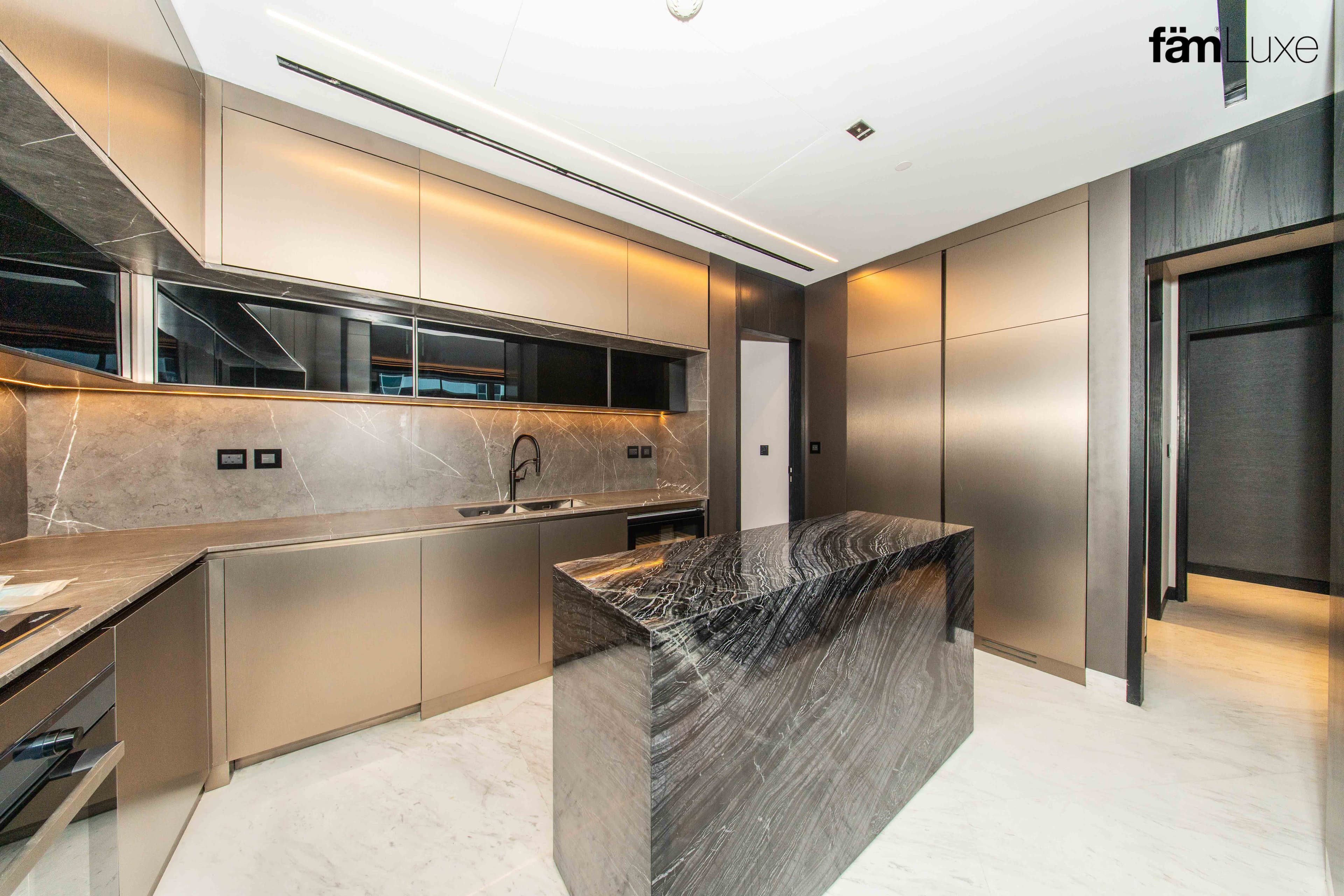 2 bedroom apartment in J One (Da Vinci Tower B), photograph 7 of 20