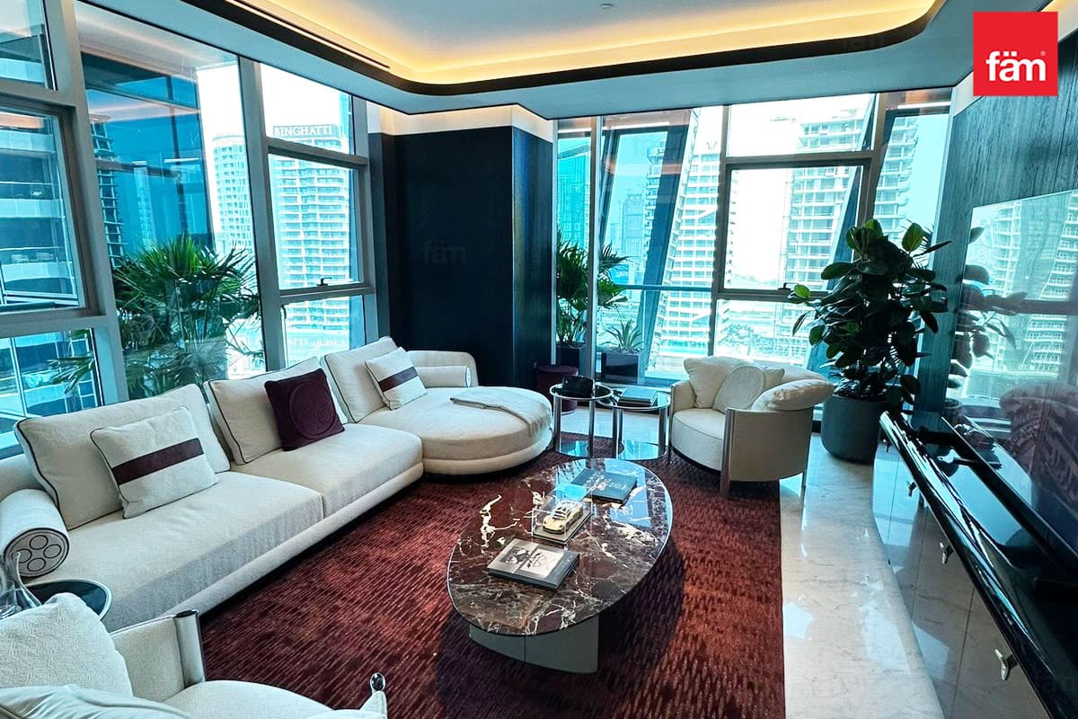 4 bedroom apartment in J One (Da Vinci Tower B), photograph 3 of 10