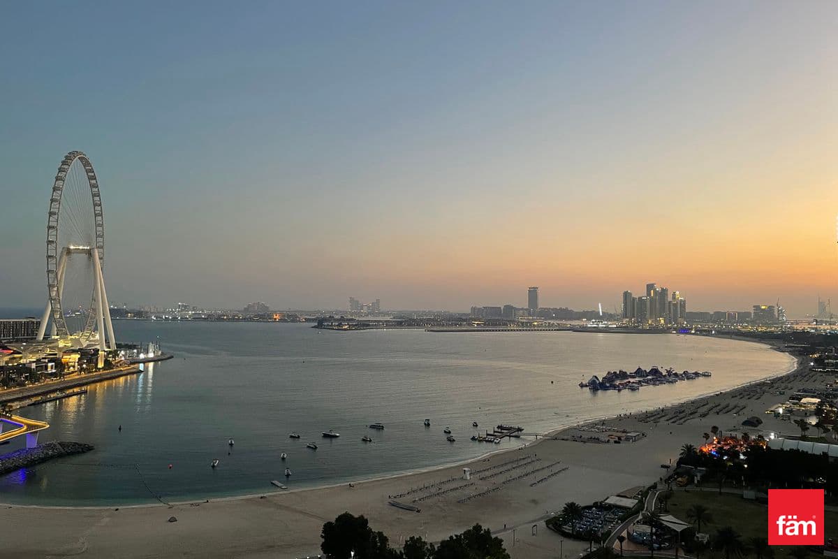 2 bedroom apartment in Jumeirah Gate Tower 1, photograph 4 of 10