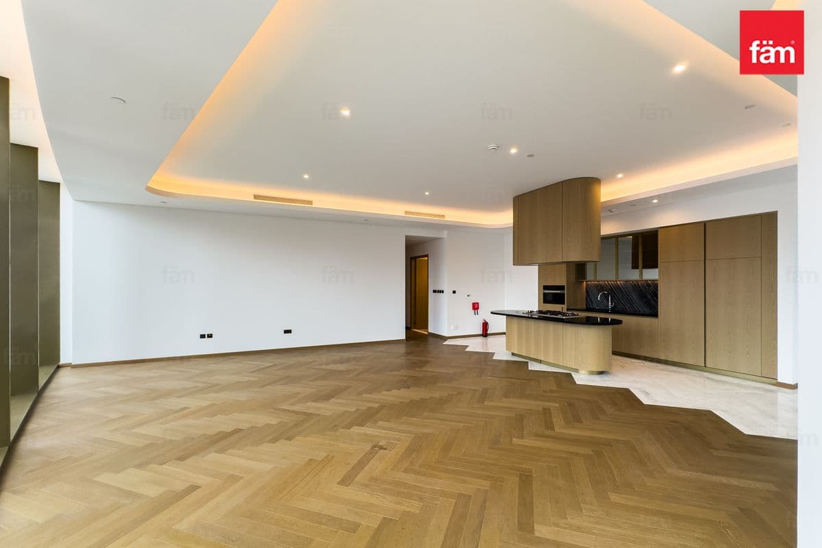 2 bedroom apartment in Jumeirah Living Business Bay, photograph 6 of 20