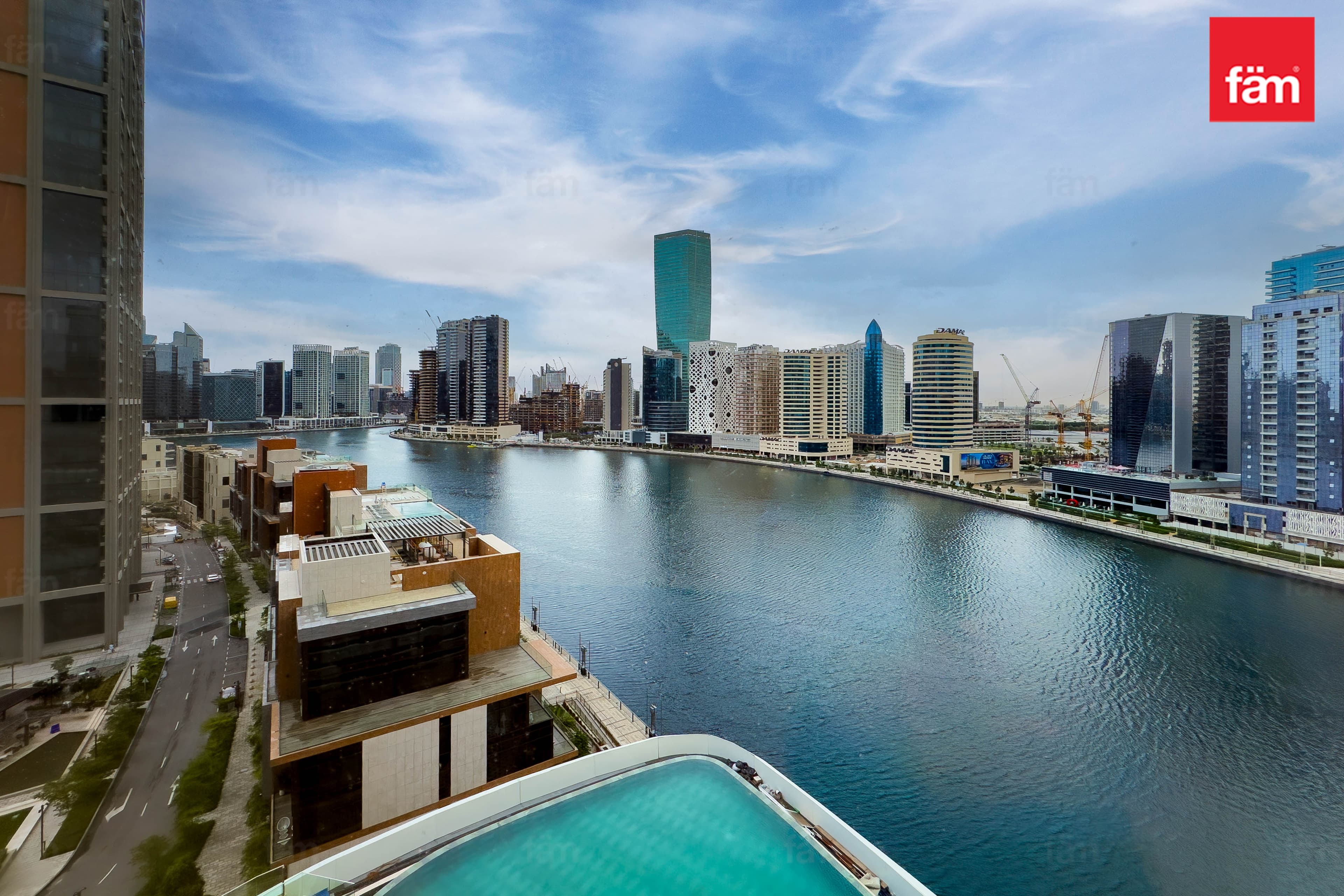 2 bedroom apartment in Jumeirah Living Business Bay, photograph 20 of 20