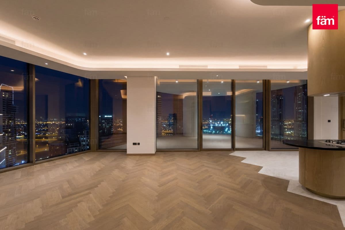 3 bedroom apartment in Jumeirah Living Business Bay, photograph 5 of 20