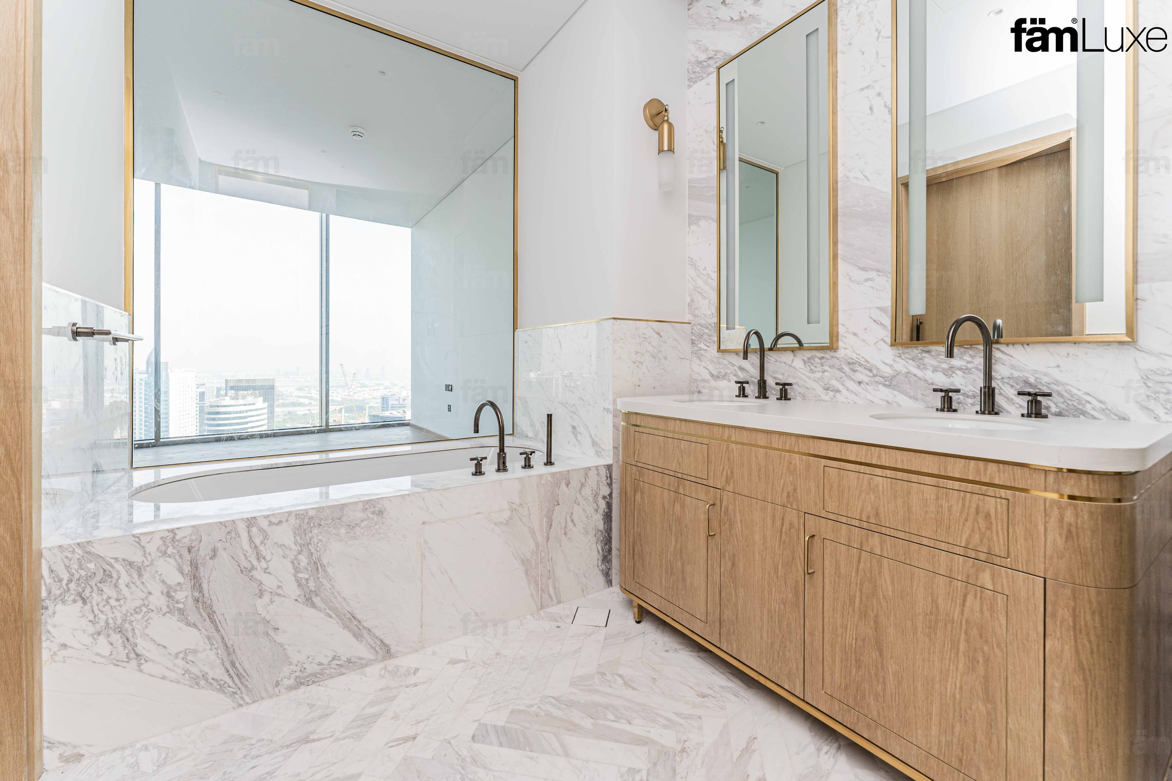 4 bedroom apartment in Jumeirah Living Business Bay, photograph 16 of 20