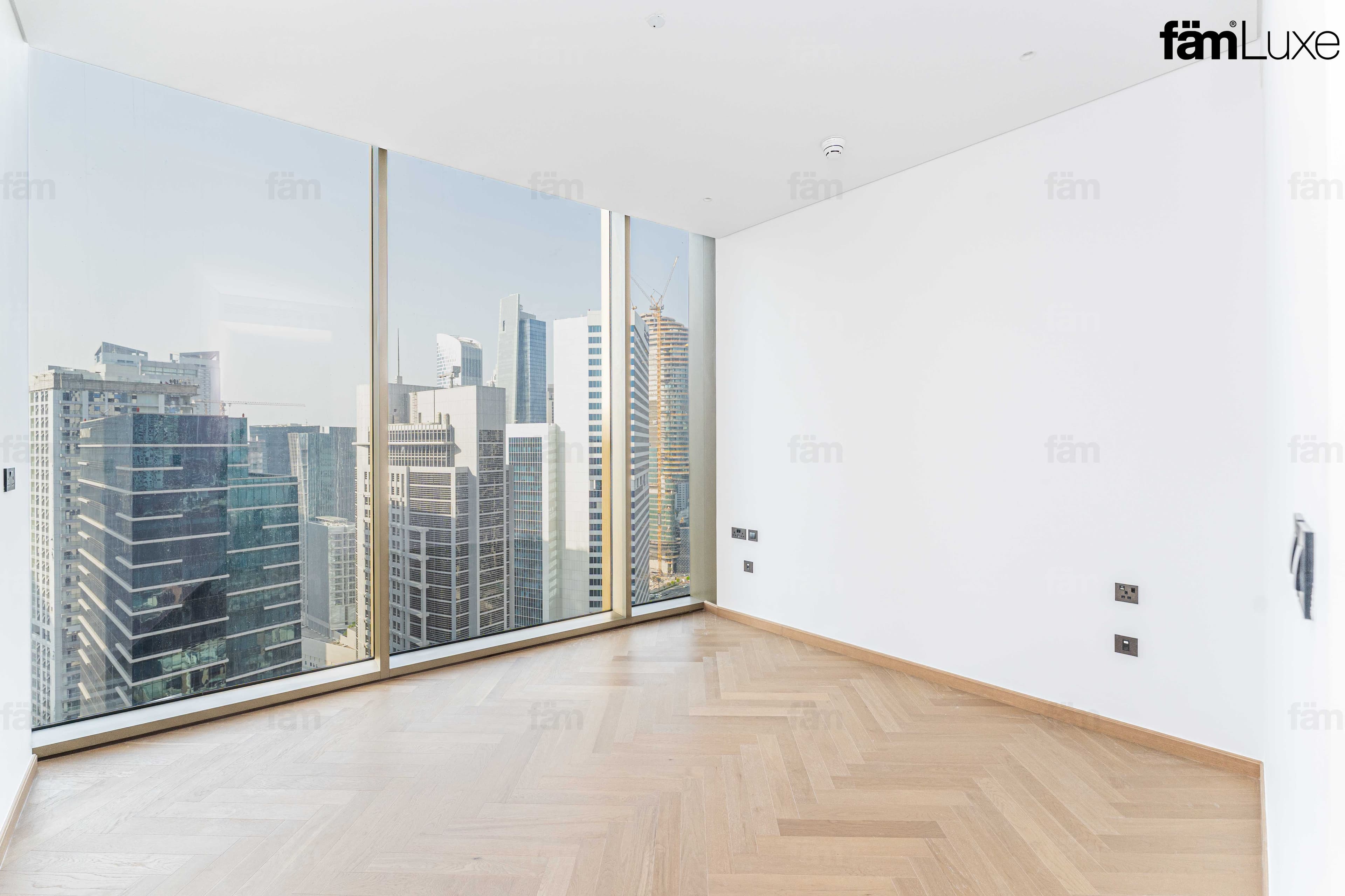 4 bedroom apartment in Jumeirah Living Business Bay, photograph 13 of 20