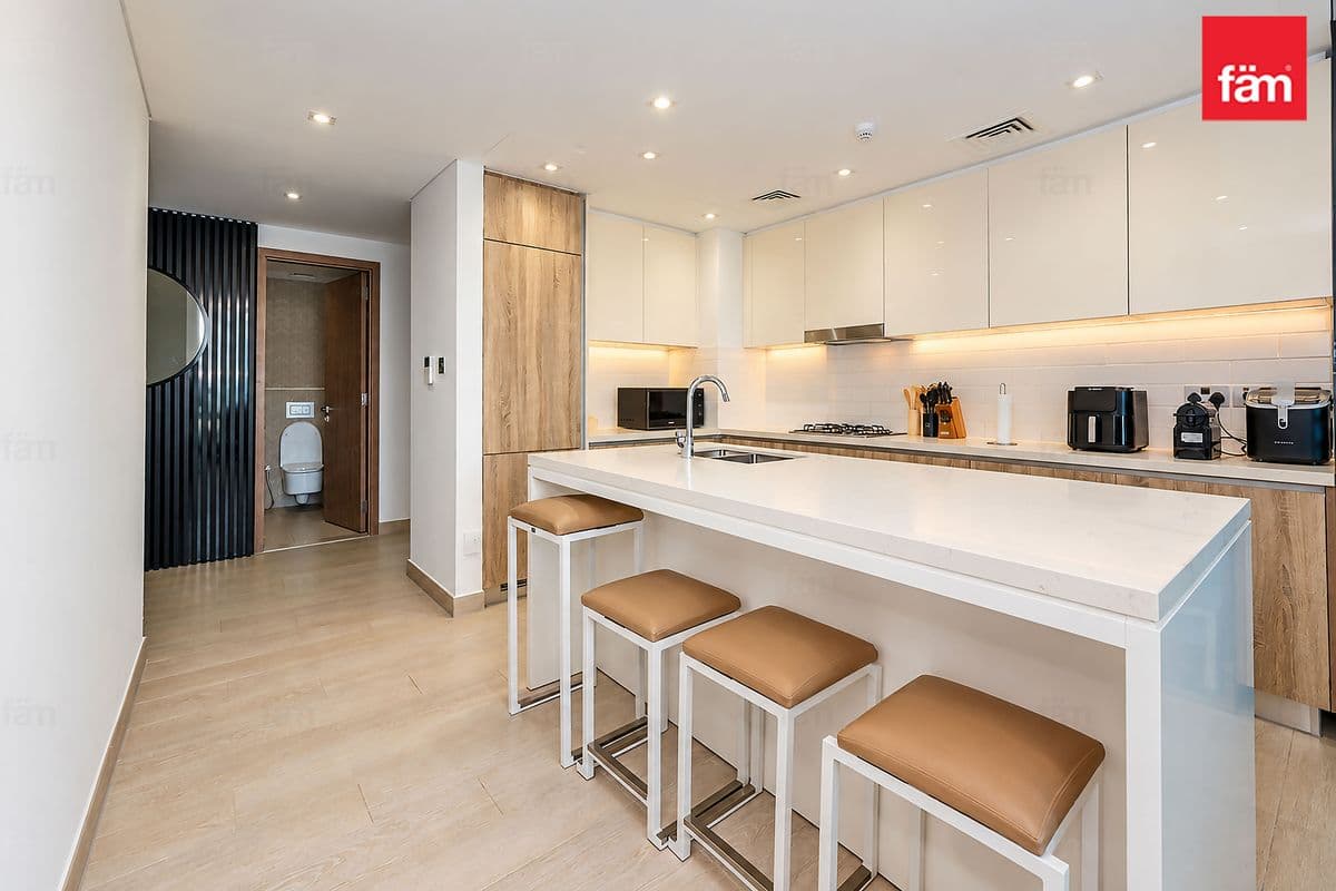 3 bedroom apartment in LIV Residence, photograph 9 of 20