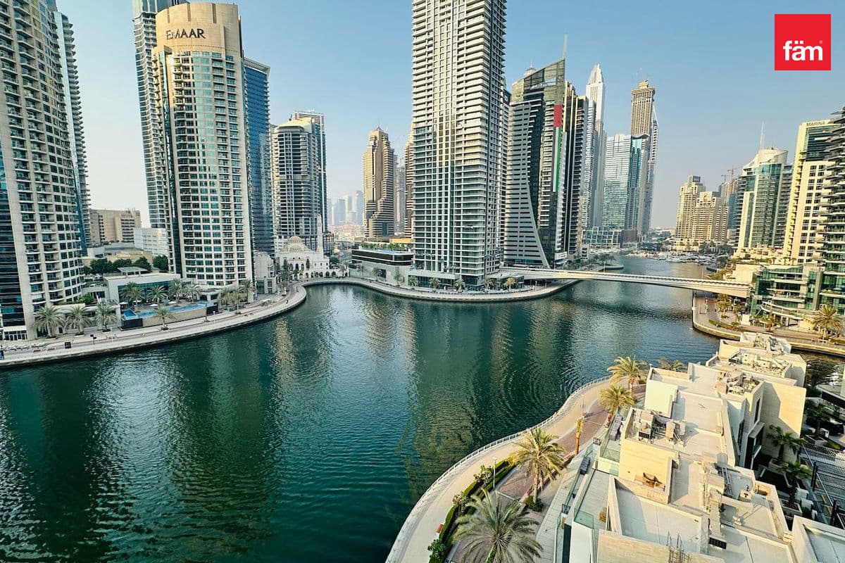 3 bedroom apartment in LIV Waterside, photograph 6 of 20