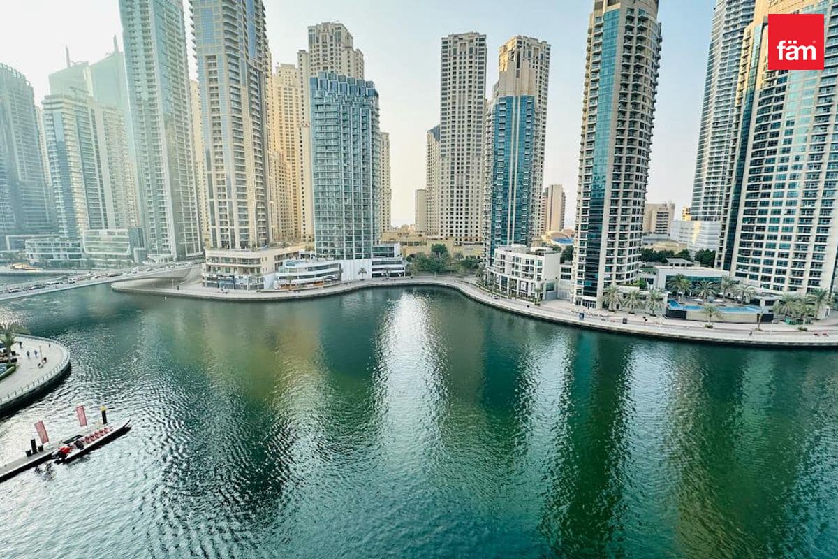 3 bedroom apartment in LIV Waterside, photograph 9 of 20