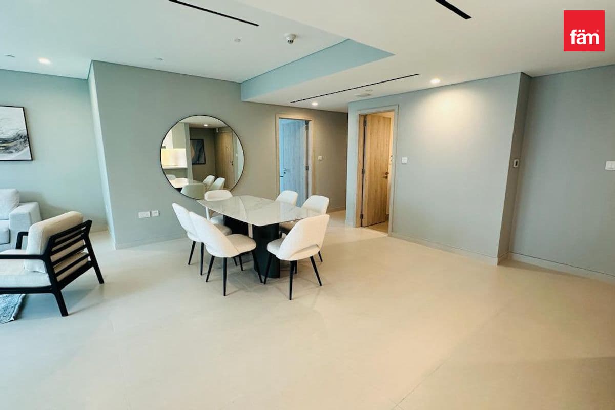3 bedroom apartment in LIV Waterside, photograph 18 of 20