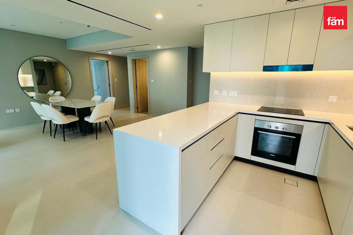 3 bedroom apartment in LIV Waterside, photograph 19 of 20