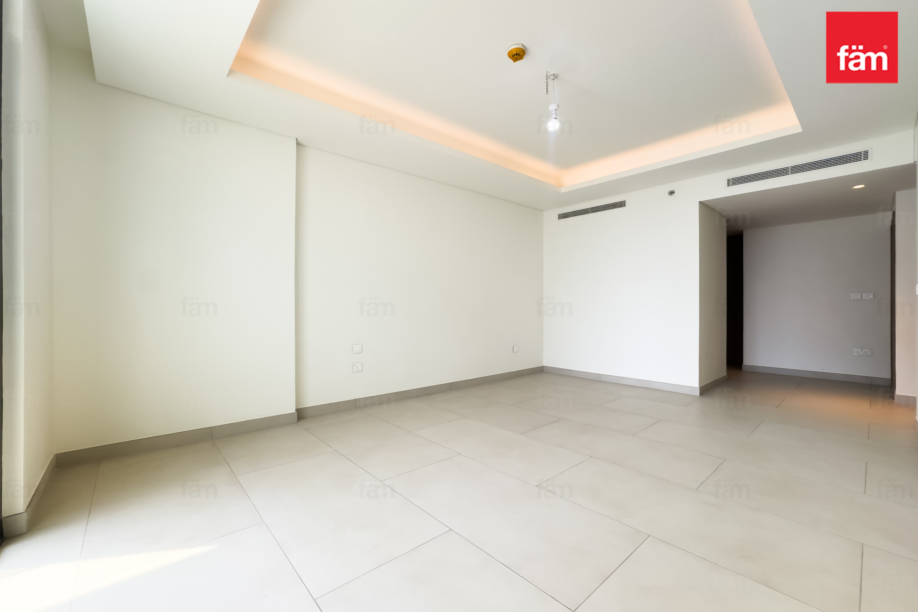 4 bedroom apartment in Laurel at Central Park, photograph 15 of 20
