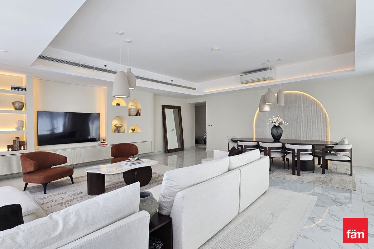 4 bedroom apartment in Mada Residences, photograph 4 of 20