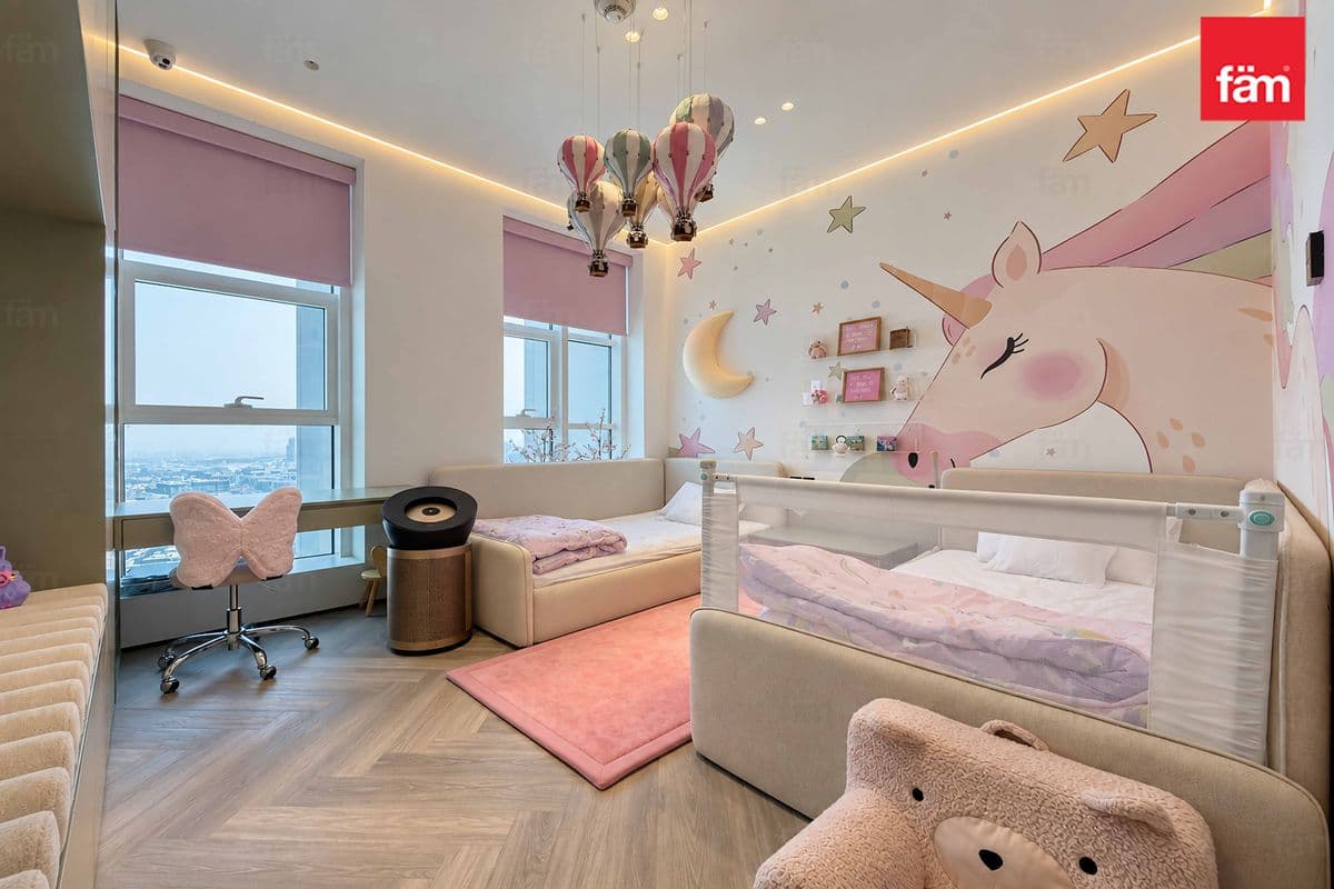 3 bedroom apartment in Marina Arcade Tower, photograph 18 of 20