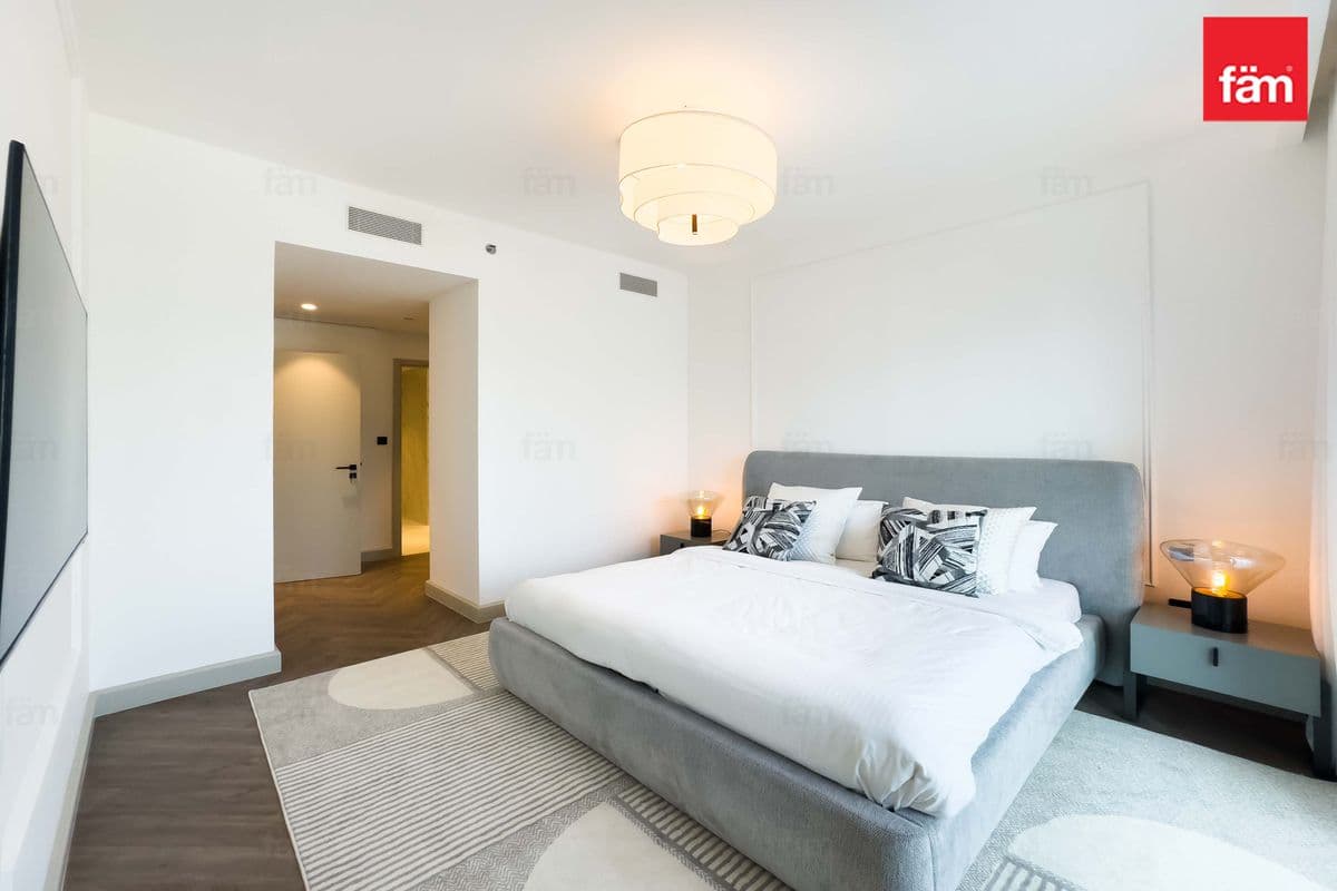 3 bedroom apartment in Marina Vista Podium, photograph 19 of 20