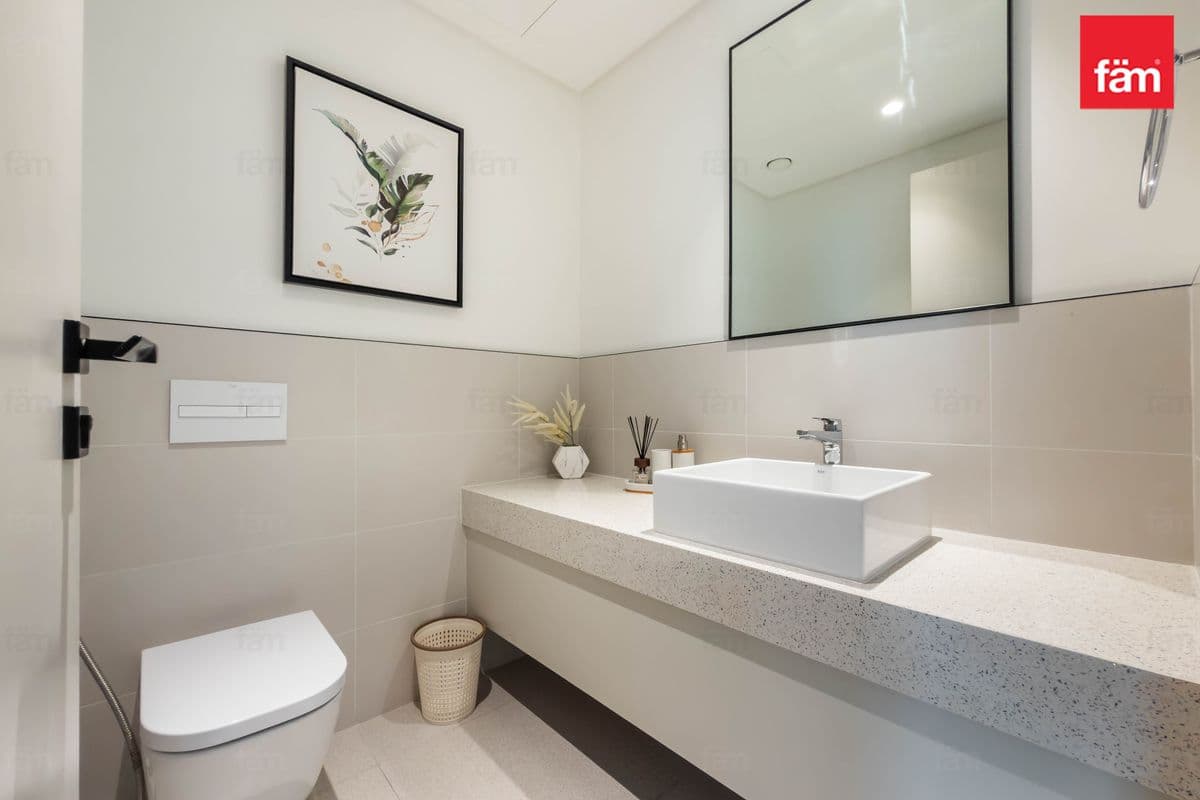 3 bedroom apartment in Marina Vista Tower 2, photograph 17 of 20