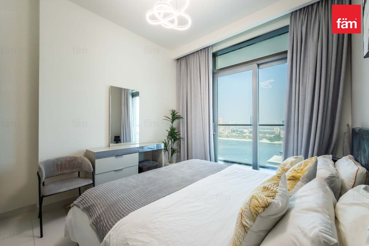 3 bedroom apartment in Marina Vista Tower 2, photograph 15 of 20