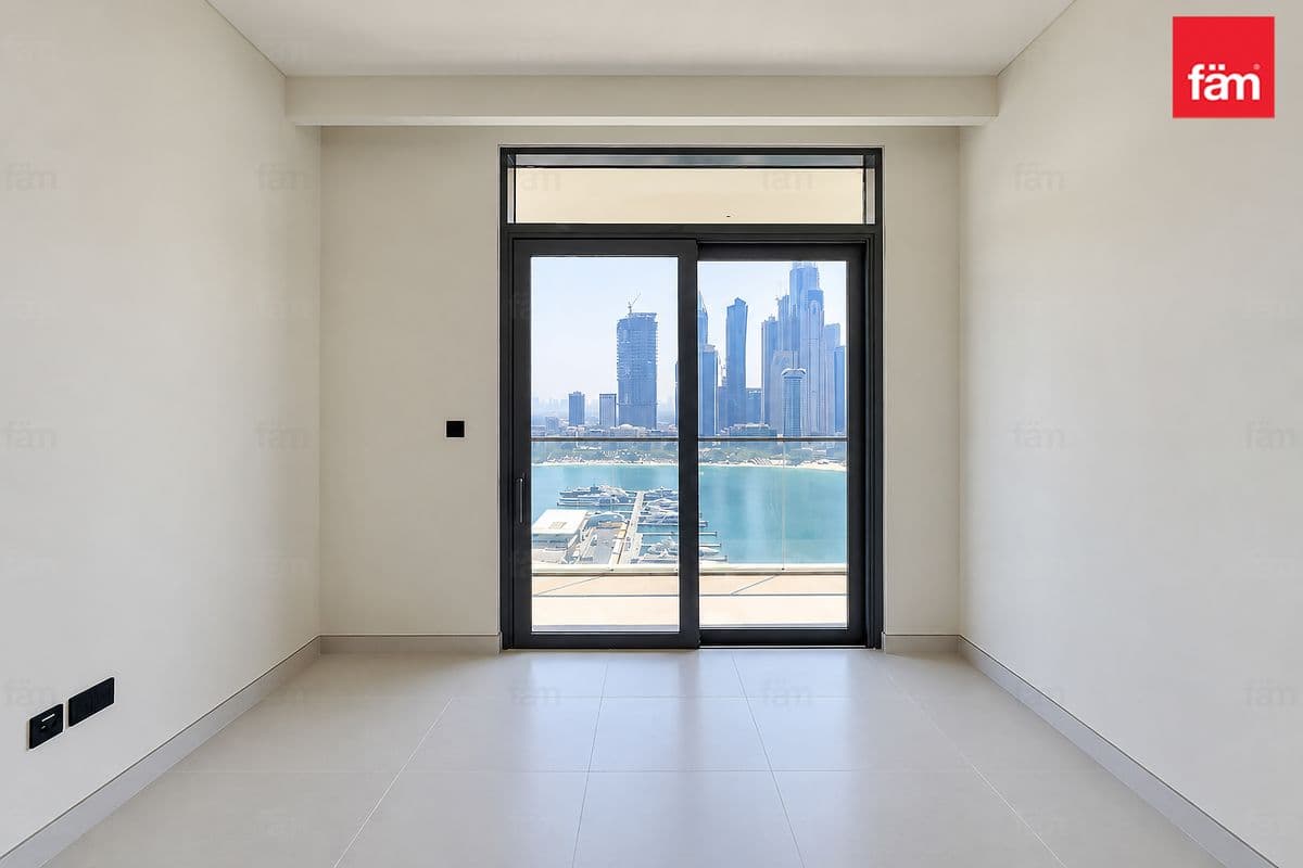 3 bedroom apartment in Marina Vista Tower 2, photograph 14 of 20