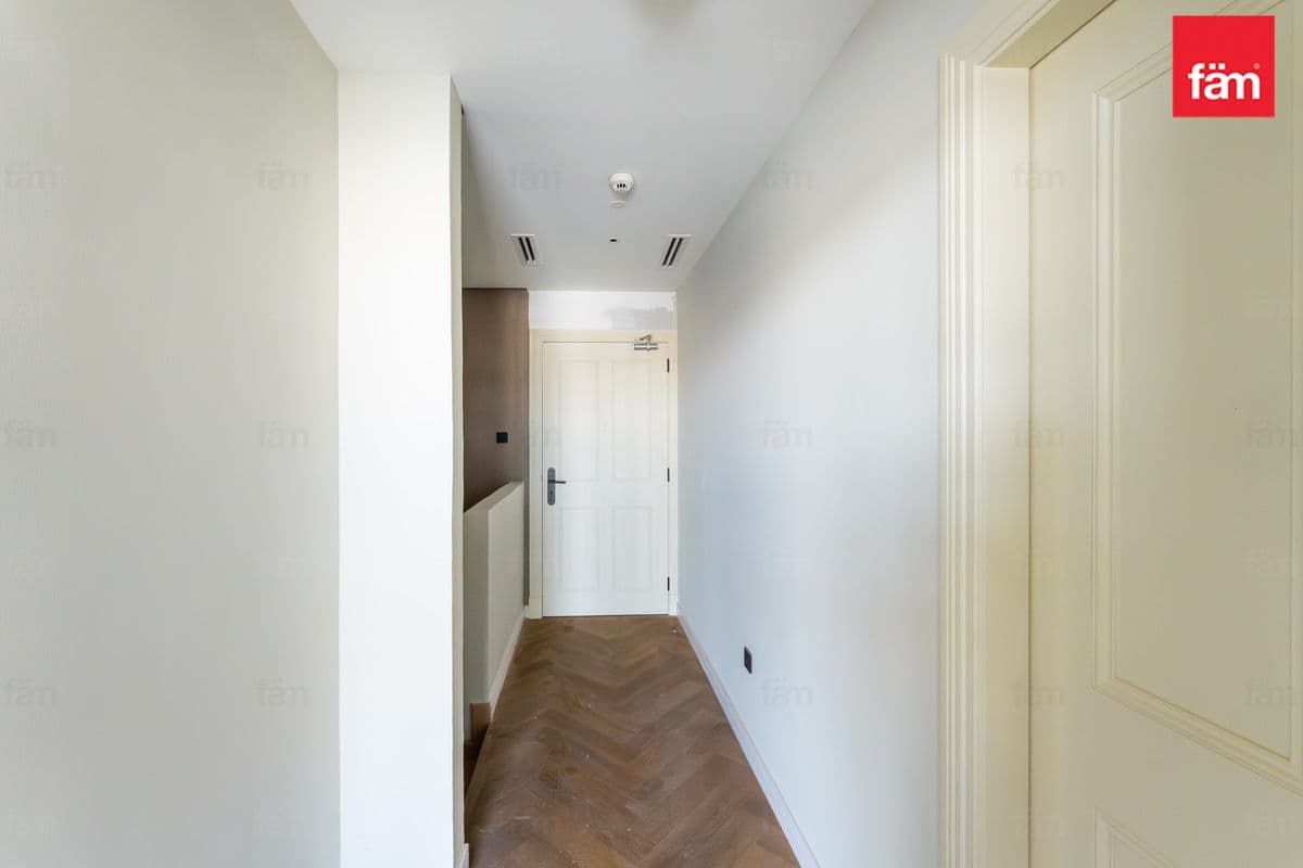 2 bedroom apartment in Marriott Executive Apartments Building 3, photograph 10 of 20