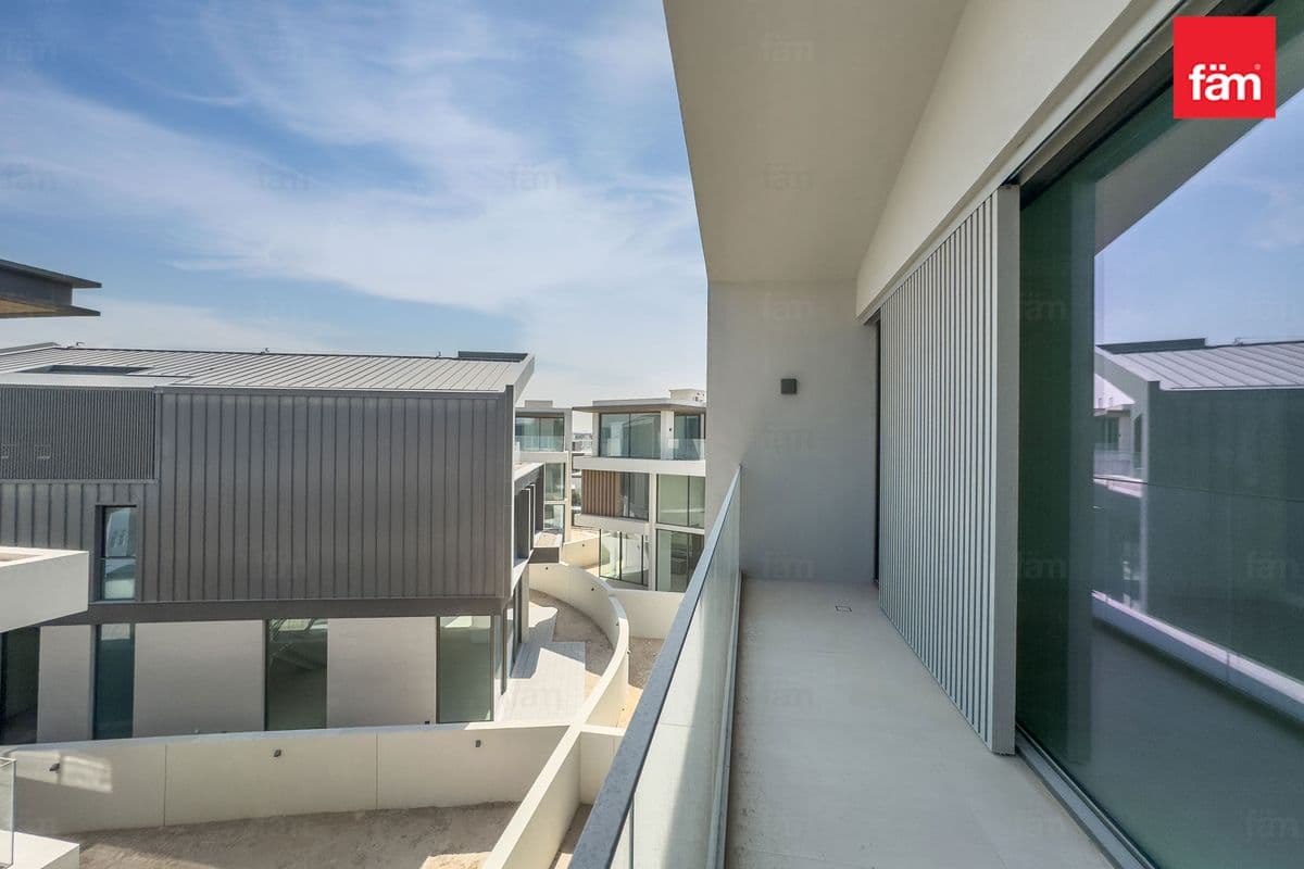 3 bedroom townhouse in Nad Al Sheba Gardens Phase 2, photograph 18 of 20