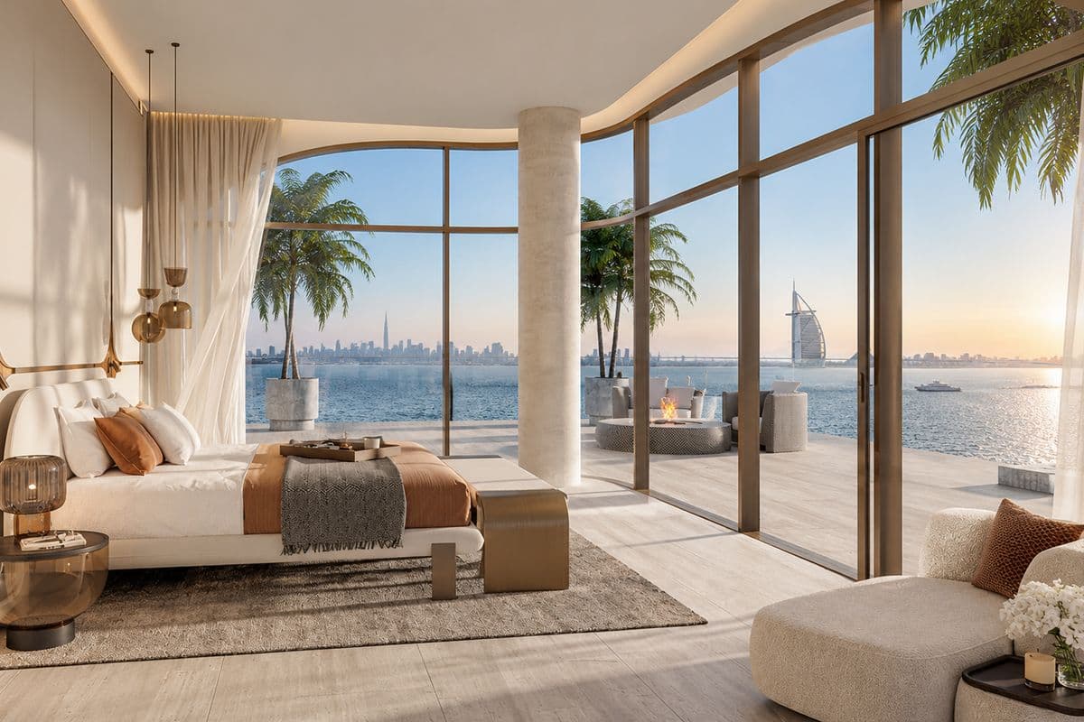 2 bedroom apartment in Ocean House, photograph 1 of 16