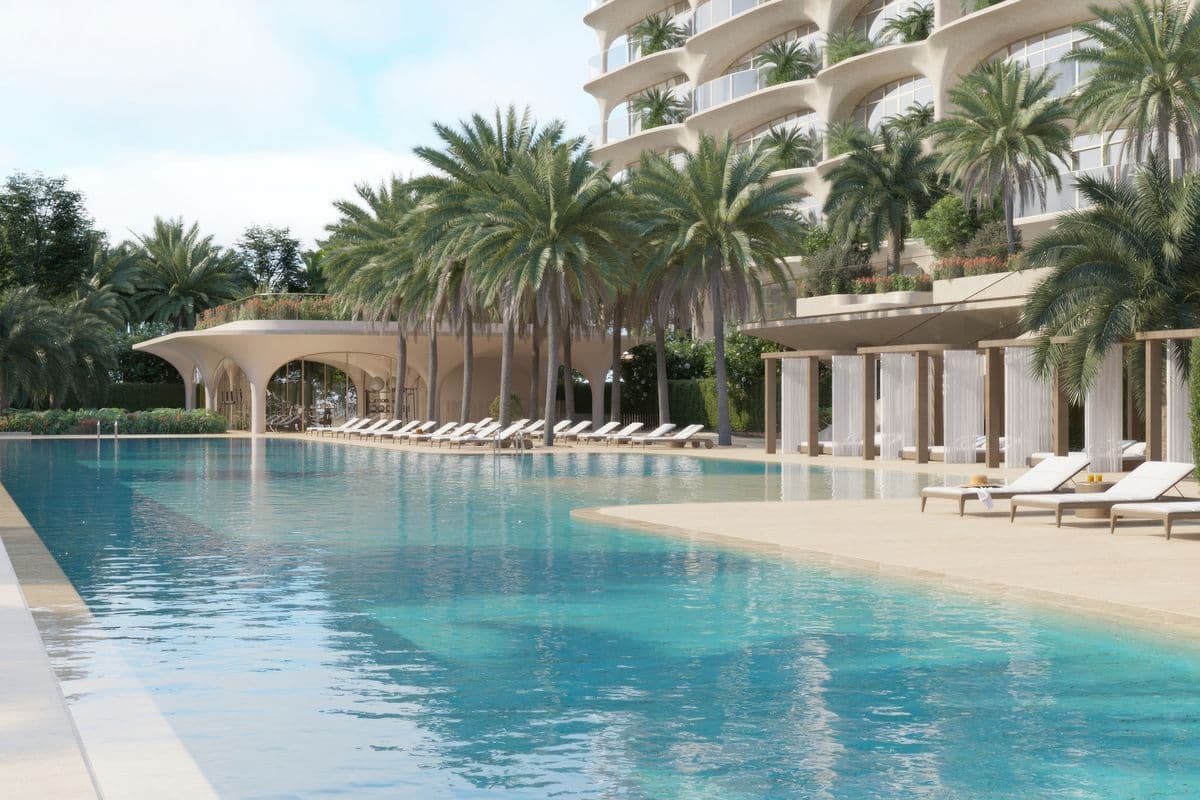 4 bedroom apartment in Ocean House, photograph 13 of 15