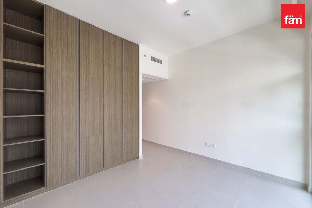 3 bedroom apartment in Palace Residences North, photograph 8 of 20